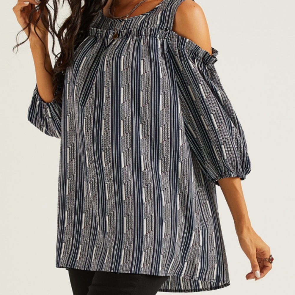 Suzanne Betro Navy Cutout-Shoulder Swing Tunic